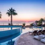 Blaues Meer Strand Hauptpool