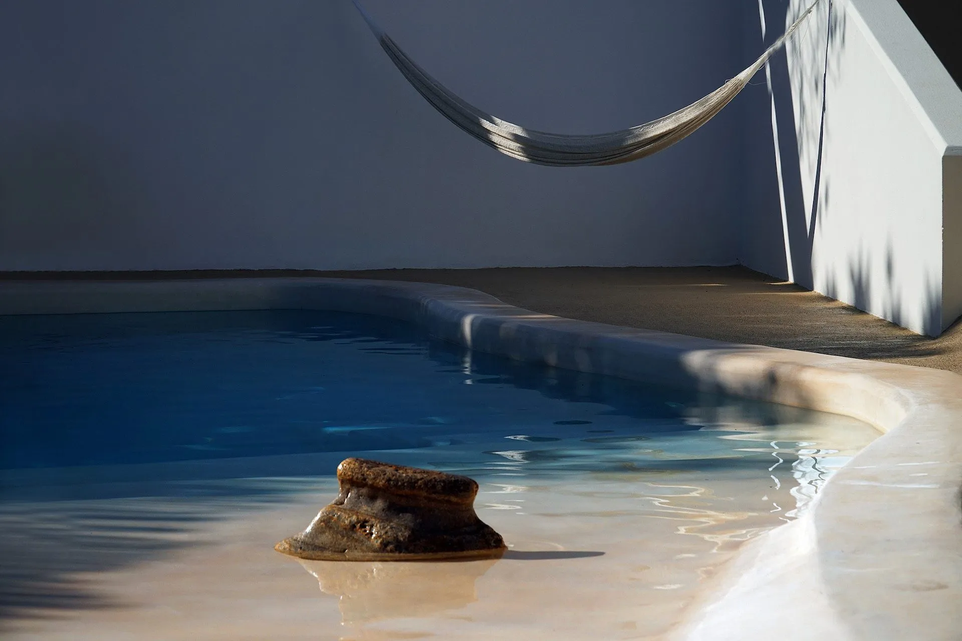 Bohemian blue crete