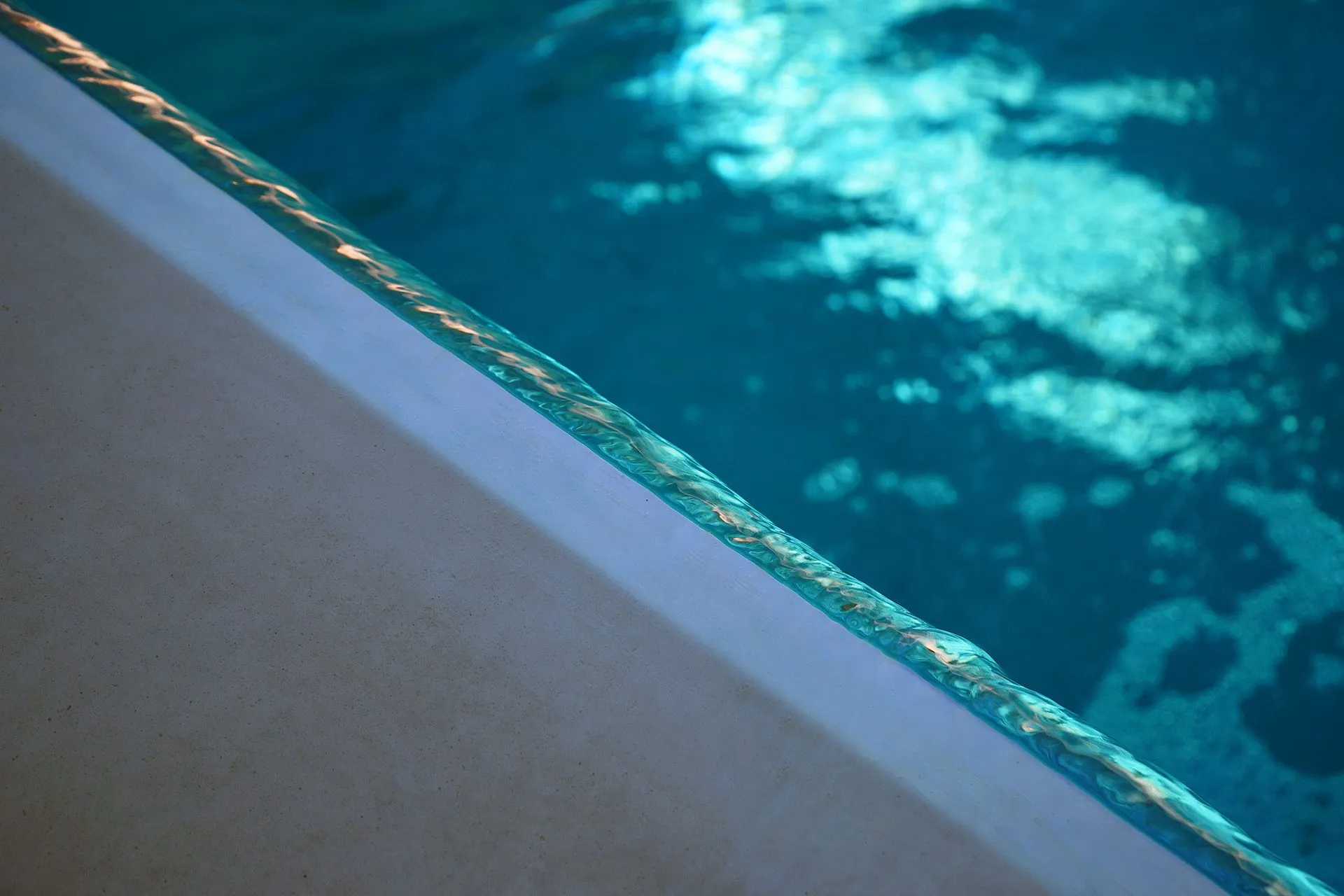 Bohemian blue crete