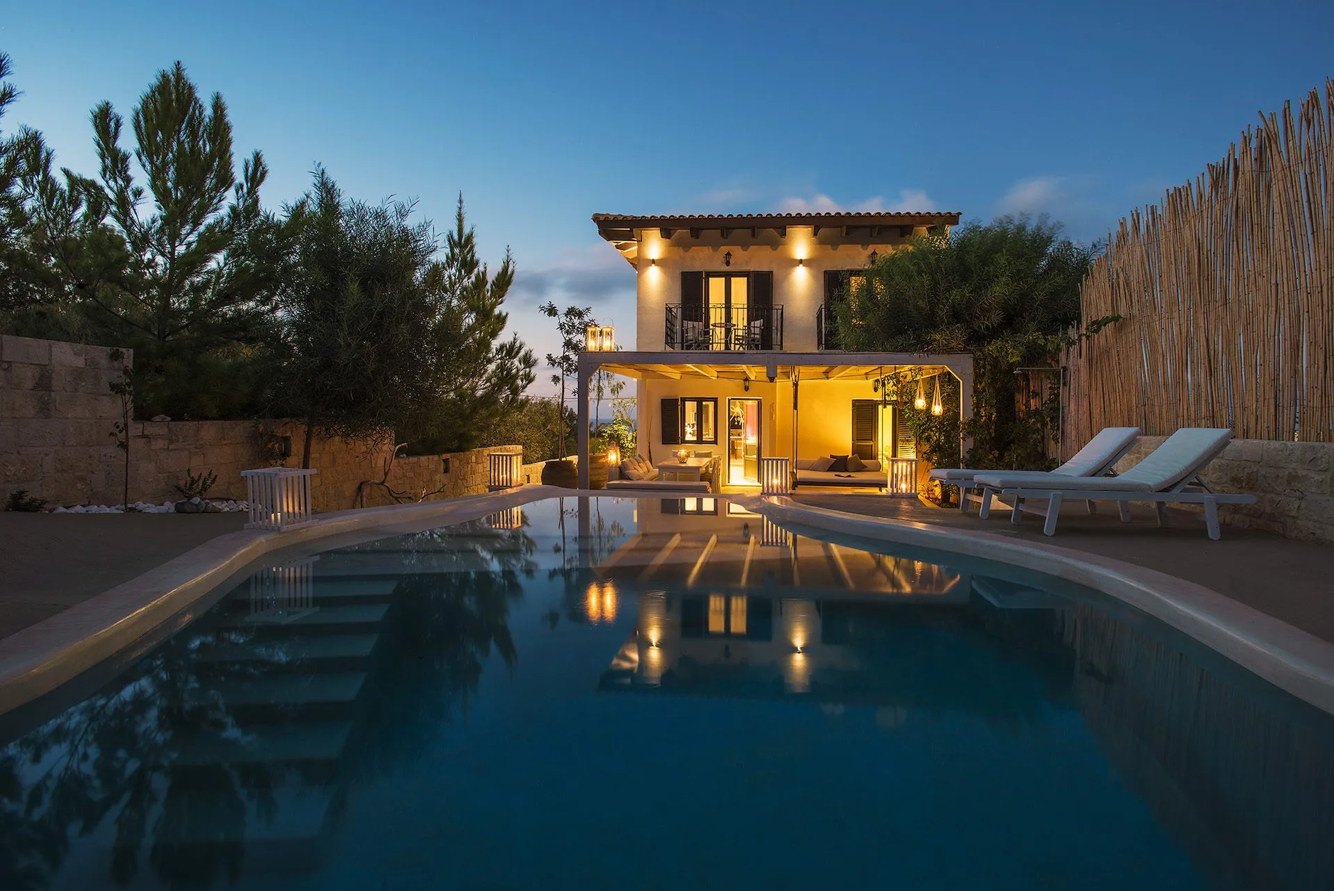 Bohemian blue crete