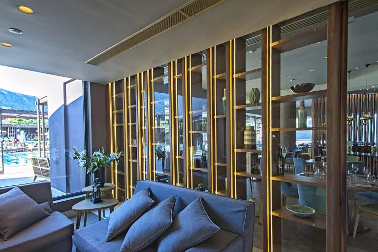 Domes of elounda hl room sitting area