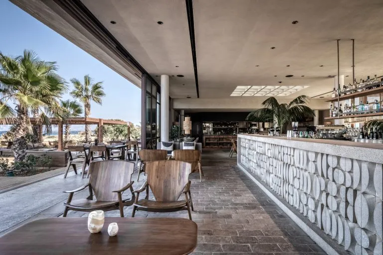 Domes zeen beach house