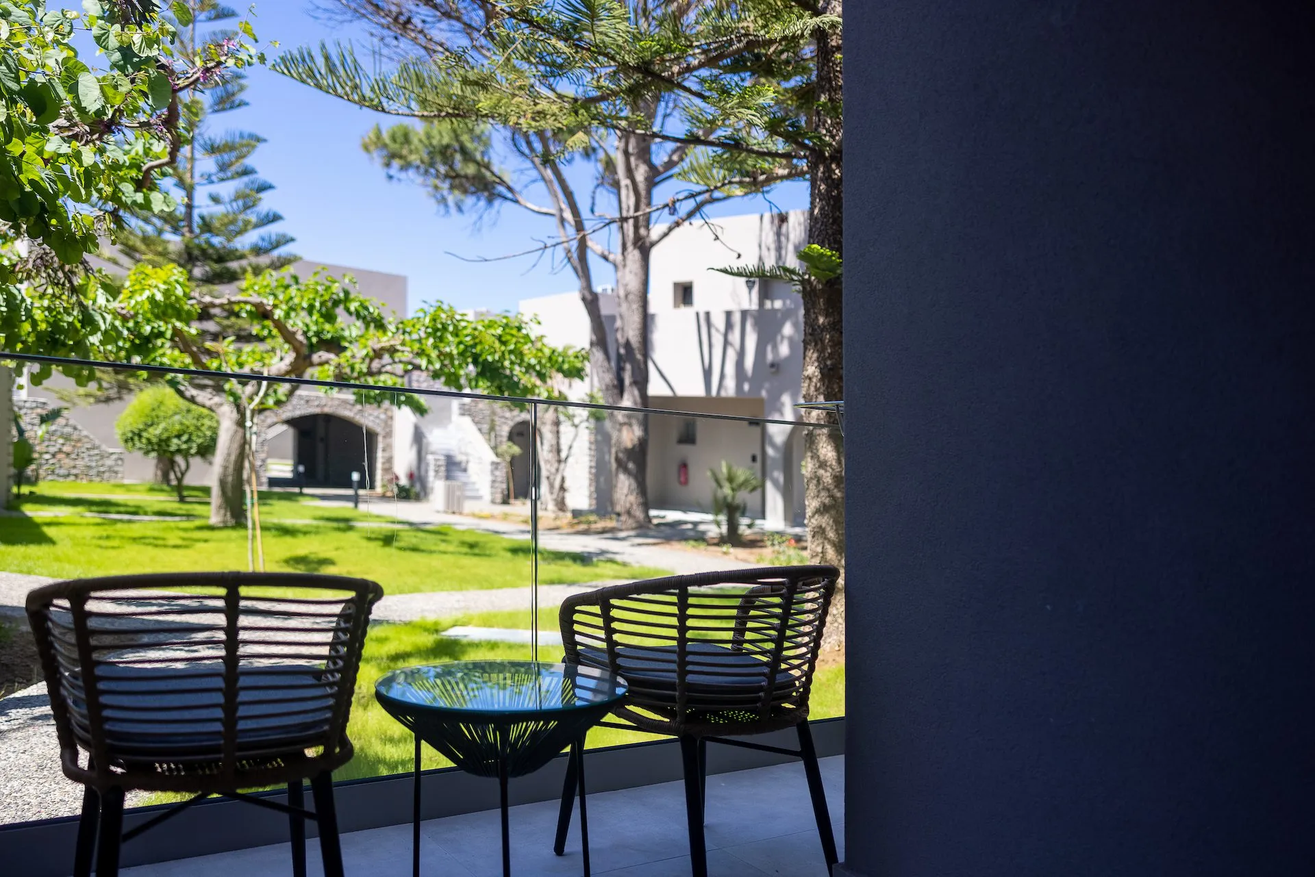 Eliros superior double room garden view