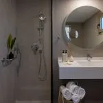 Eliros Superior-Doppelzimmer mit Meerblick