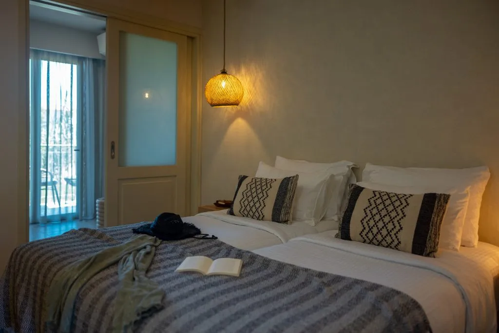 Eliros Superior Junior Suite mit Gartenblick und separater Tür