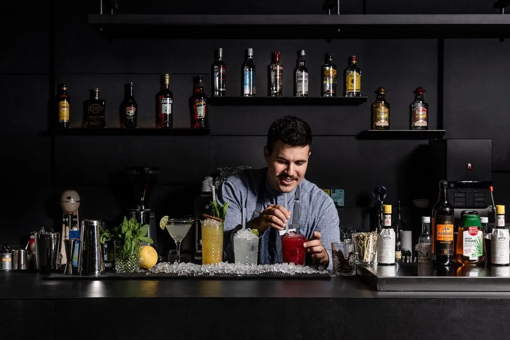 Euphoria resort lounge bar