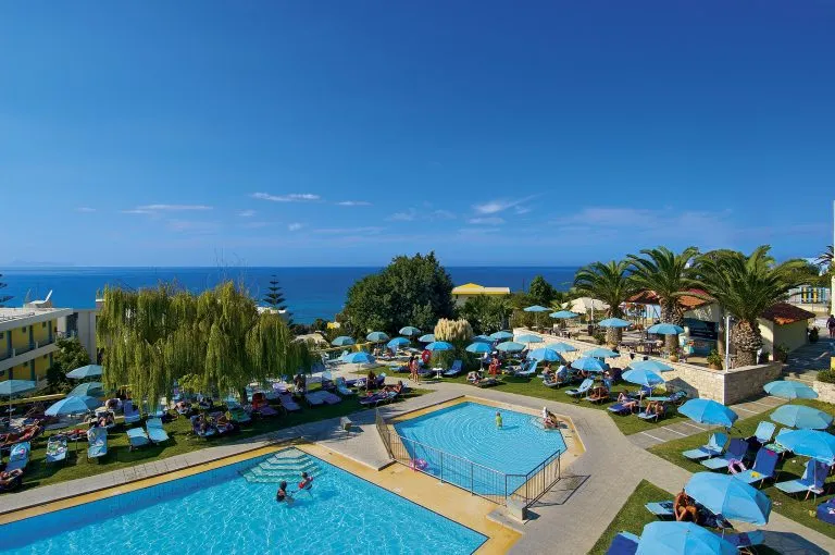 Rethymno mare central pool mare