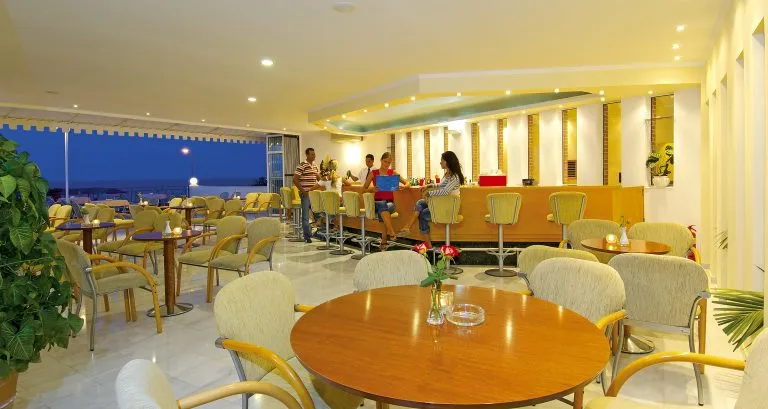 Rethymno mare main bar artemis