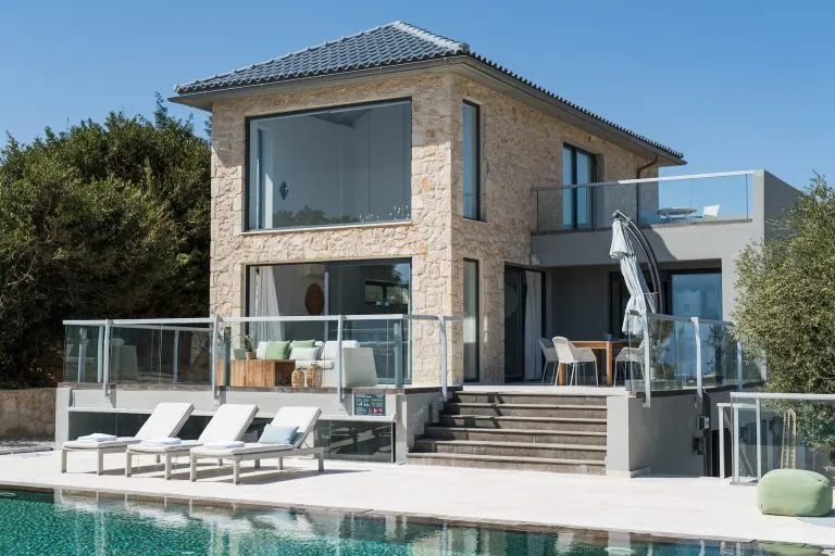 Villa direkt am Meer